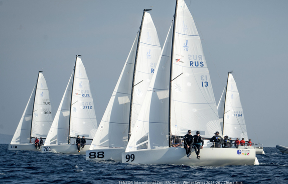 Women Take Control at the Tenzor J/70 Cup Series
